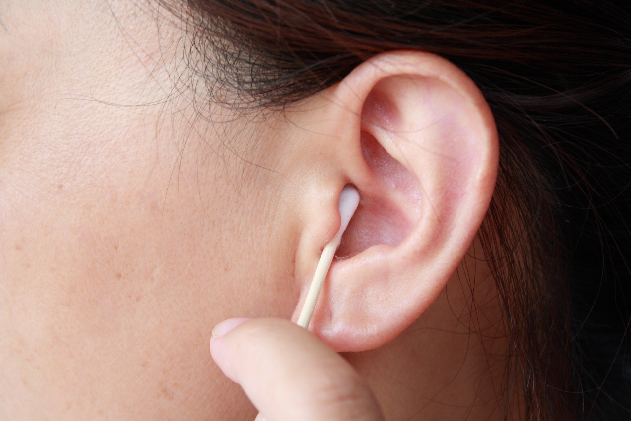 Proper ways to clean your ears