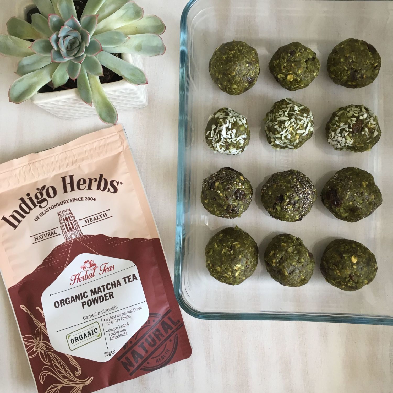 Coconut & Matcha Energy Balls Recipe (Vegan, No Bake)