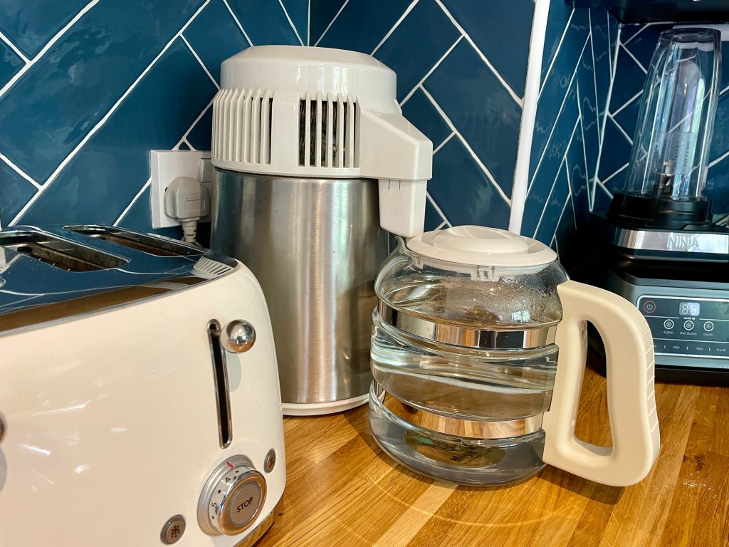 Megahome water distiller review with glass jug