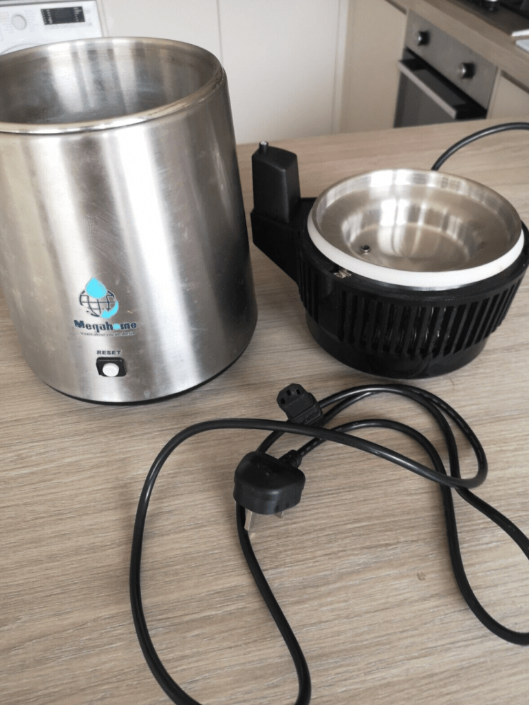 how to clean a countertop water distiller